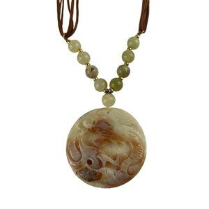 Hobe Natural Stone Carved Dragon White Brown Agate Pendant Bead Necklace